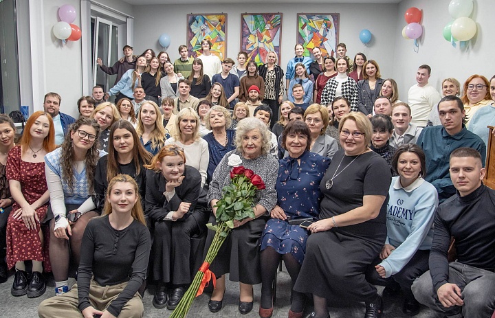 К Юбилею Галины Леонидовны Барбанель, бывшего преподавателя, руководителя первичной ветеранской организации колледжа!