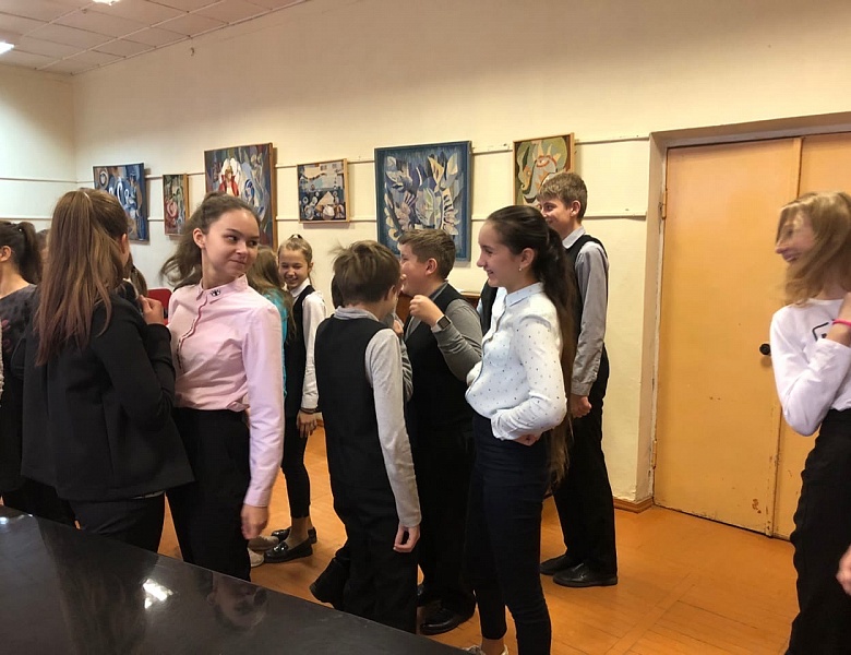  Сегодня в рамках "Деловой программы" IV регионального чемпионата «Молодые профессионалы» (WorldSkills Russia) колледж посетили обучающиеся 7-9 классов 
